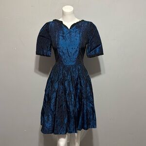 Vintage 50’s or 60’s Iridescent Dress EUC
